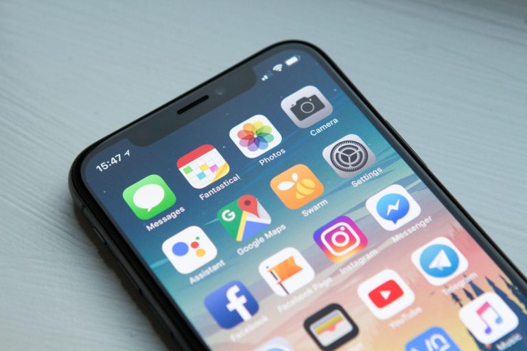 How to Create an iOS App: 6 Steps to Make It Happen